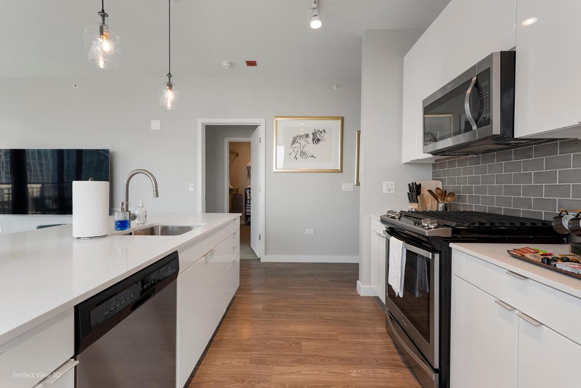 Aurelien Spacious Apartments In The Heart Of Gold Coast シカゴ エクステリア 写真
