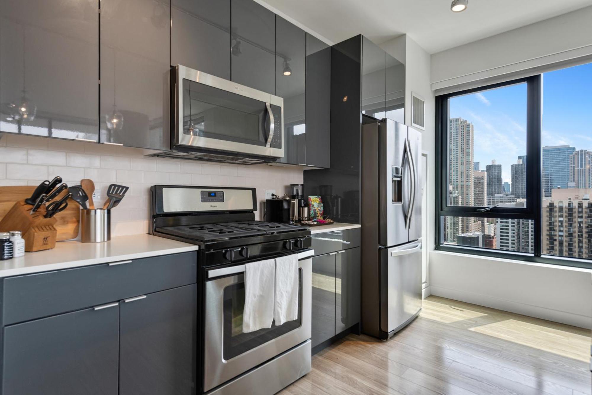 Aurelien Spacious Apartments In The Heart Of Gold Coast シカゴ エクステリア 写真