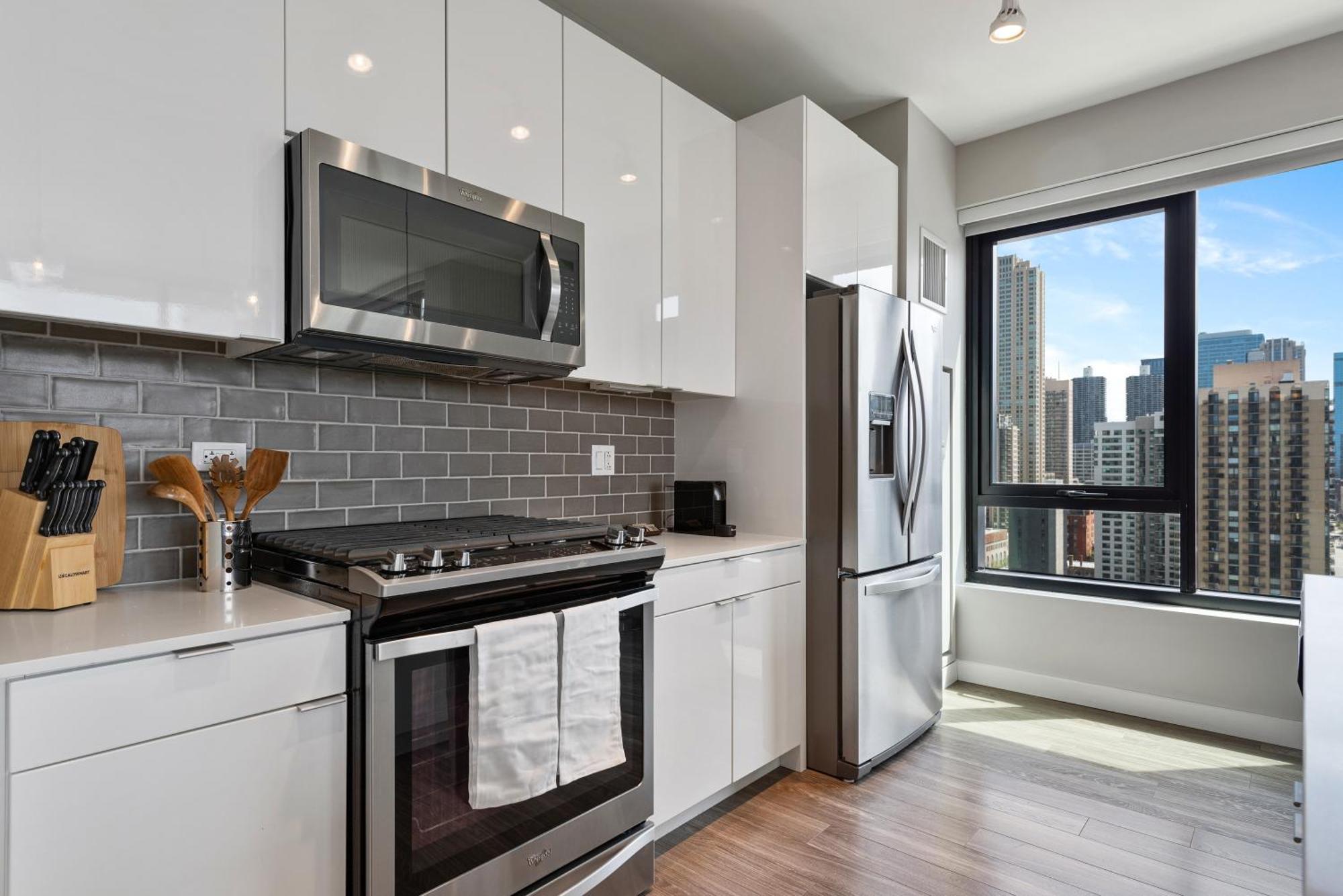 Aurelien Spacious Apartments In The Heart Of Gold Coast シカゴ エクステリア 写真