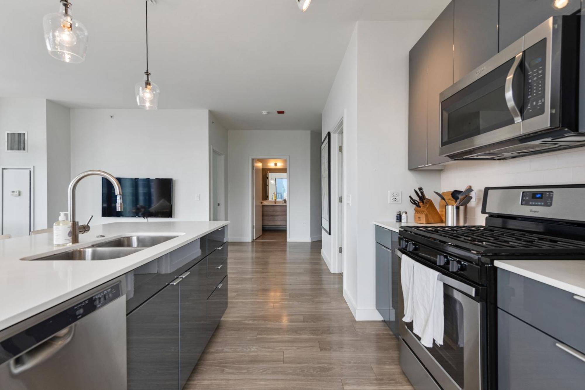 Aurelien Spacious Apartments In The Heart Of Gold Coast シカゴ エクステリア 写真